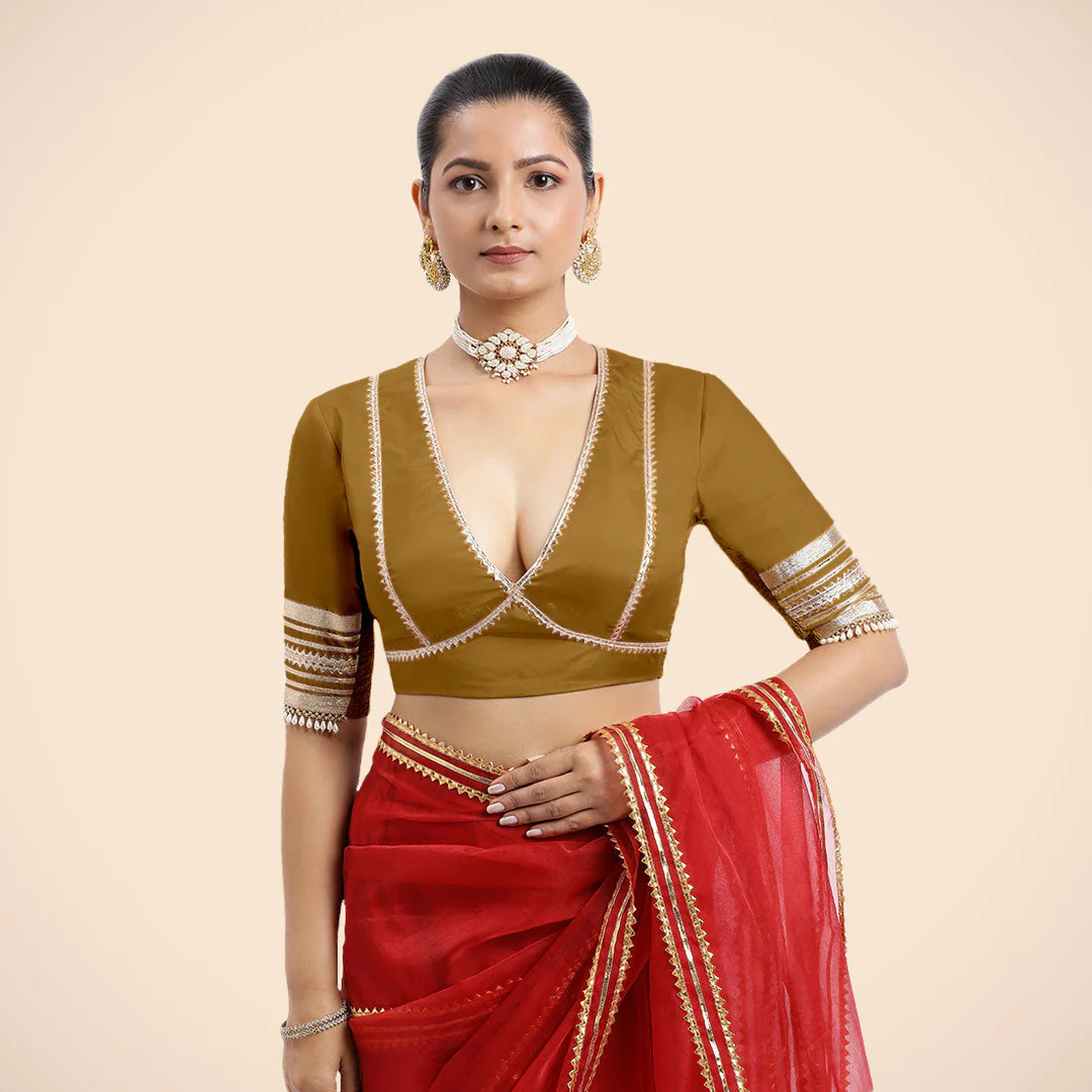 Binks_Saree-Blouse_NafeezaBronzeGoldTyohaarXS_3.webp