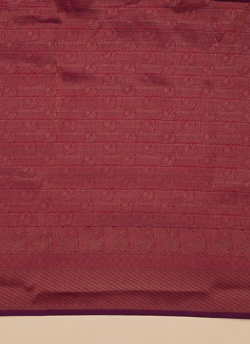 Magenta-Kanchipuram-Silk-Zari-Woven-Saree-SASMOF45466_rrc3.jpg