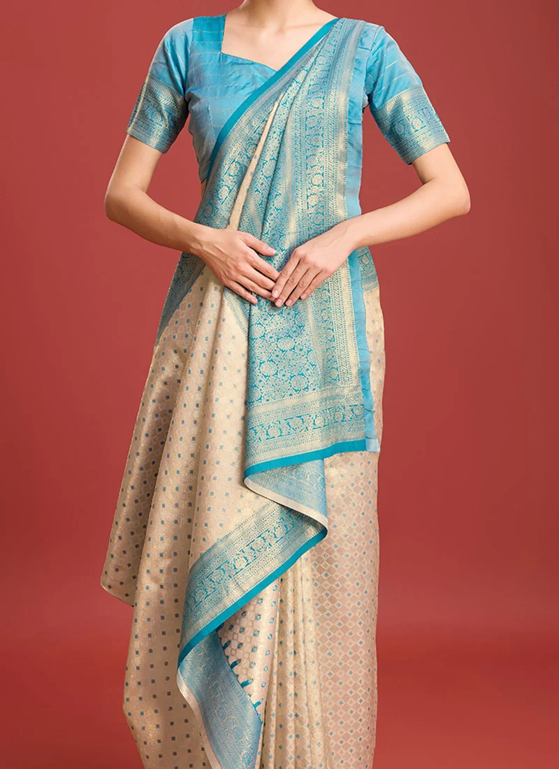 kanchipuram-silk-zari-woven-traditional-saree-with-contrast-sky-blue-blouse-sasmaf8401-l.webp