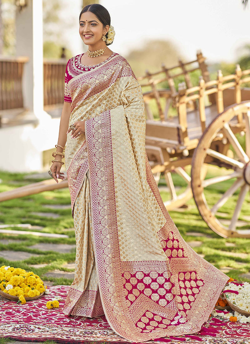 timeless-elegance-off-white-benarasi-silk-jacquard-zari-saree-sas3smn1739-u.jpg